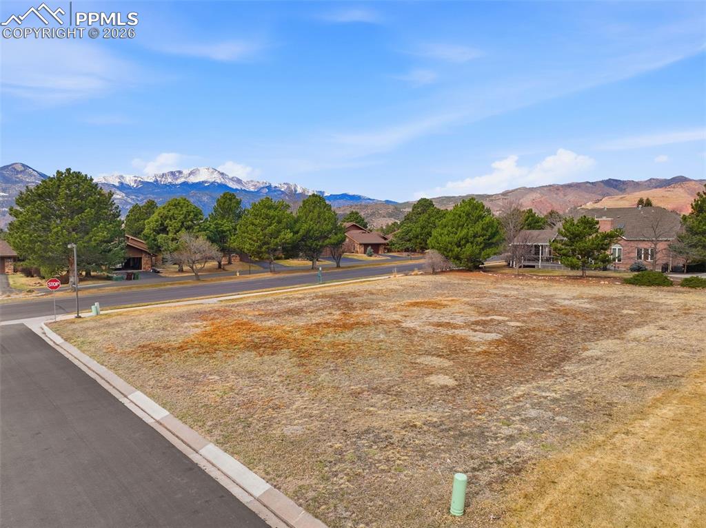 3810 Edgecliff Court Colorado Springs CO 80904