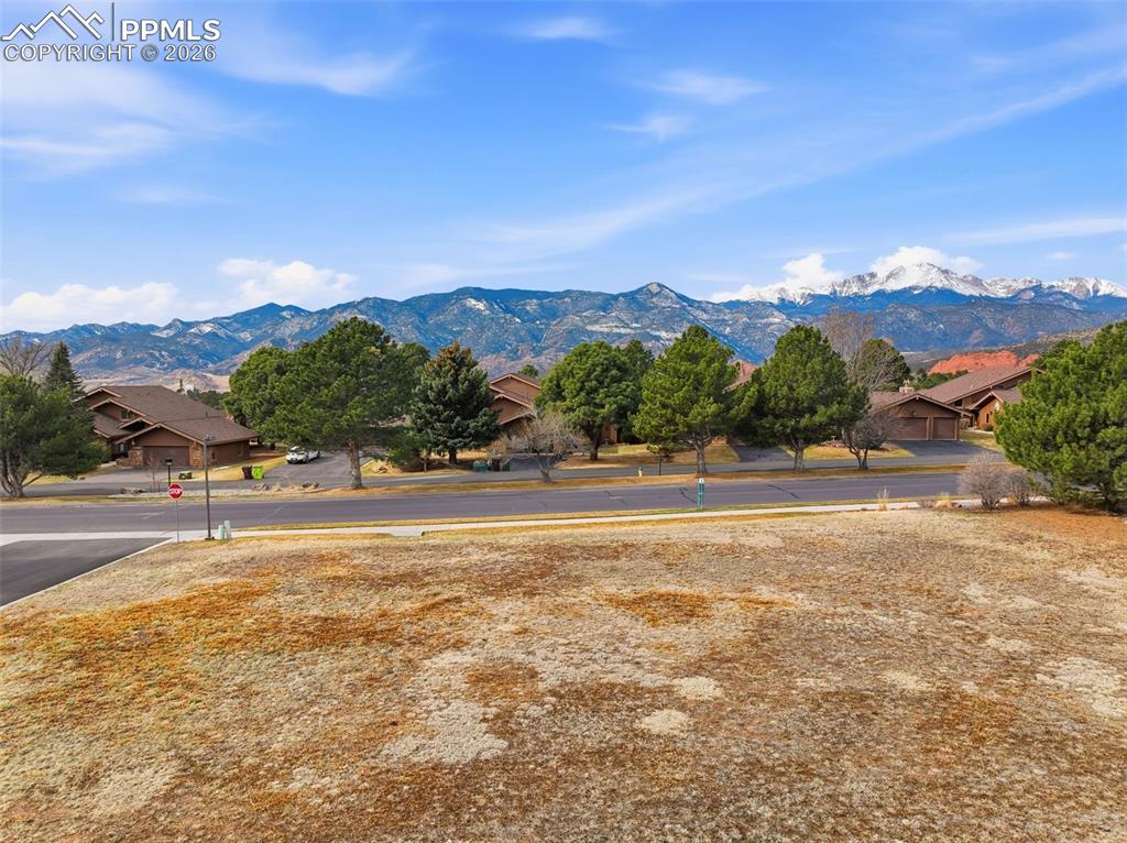 3810 Edgecliff Court Colorado Springs CO 80904