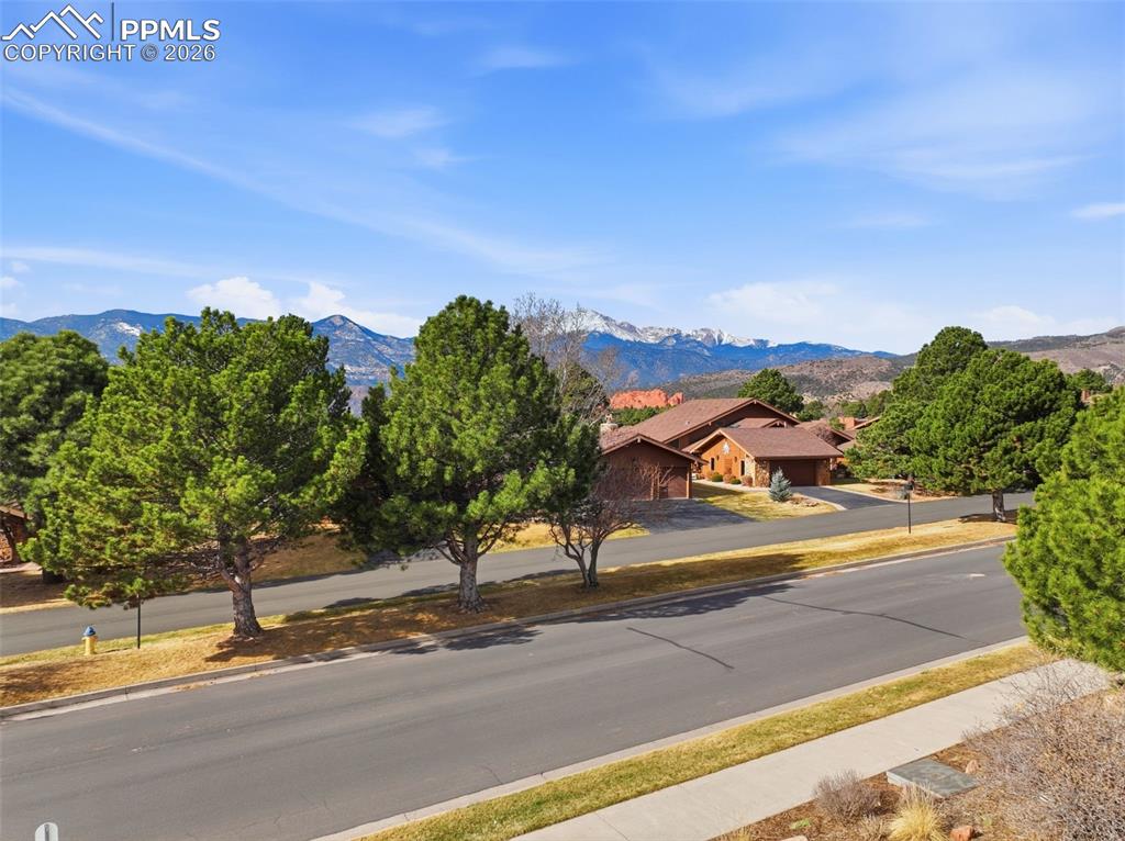 3810 Edgecliff Court Colorado Springs CO 80904
