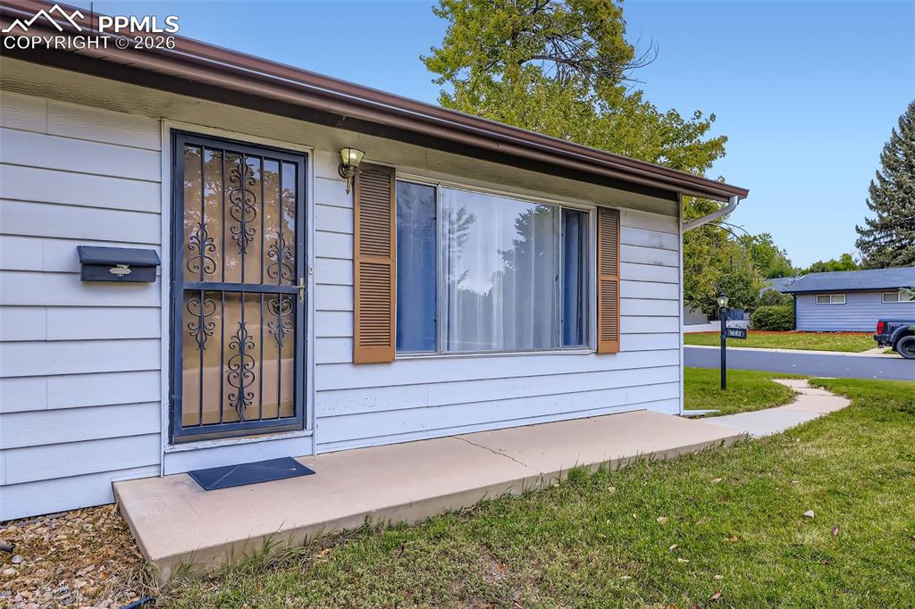1693 S Elm Street Denver CO 80222