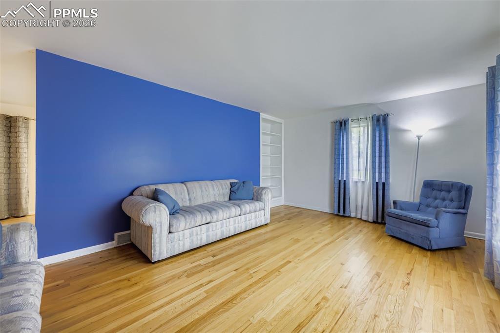 1693 S Elm Street Denver CO 80222