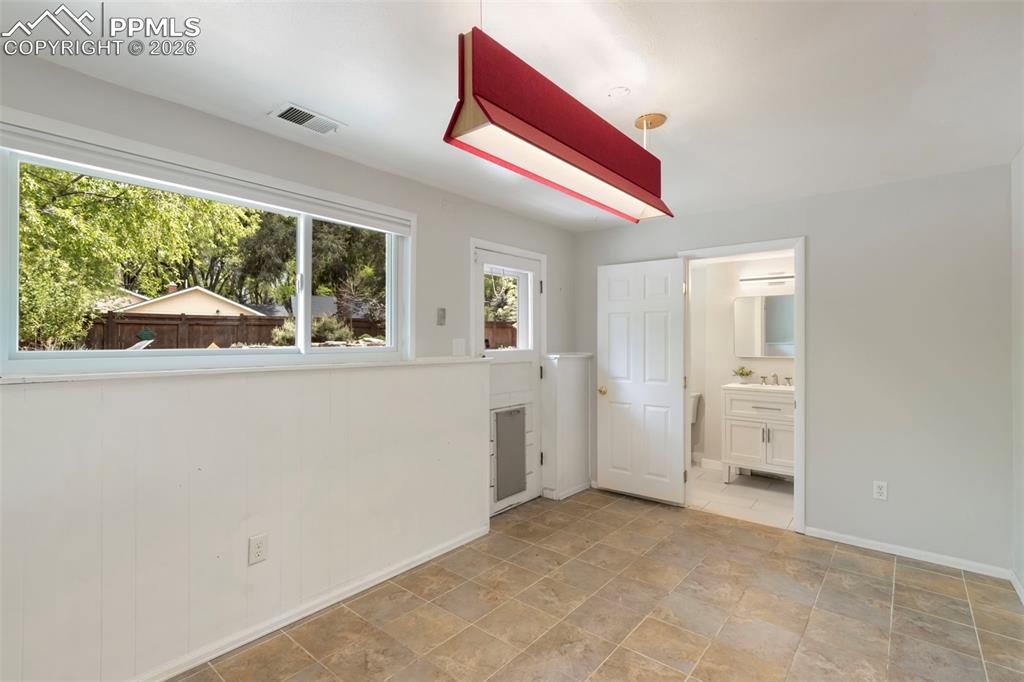 509 W Cheyenne Road Colorado Springs CO 80906