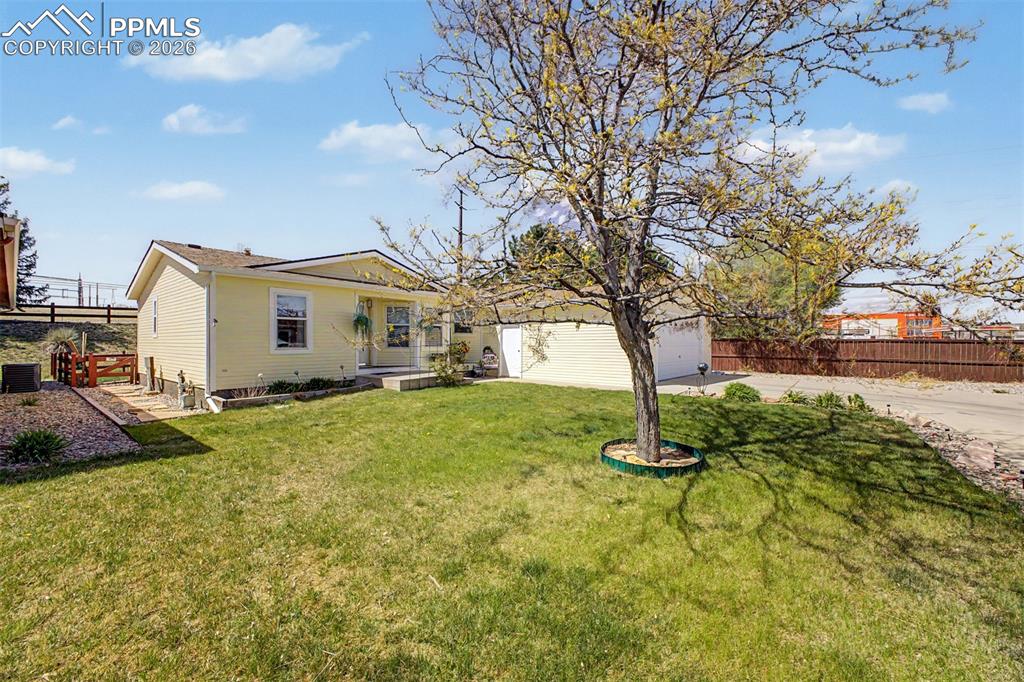 4687 Pine Marten Point Colorado Springs CO 80922