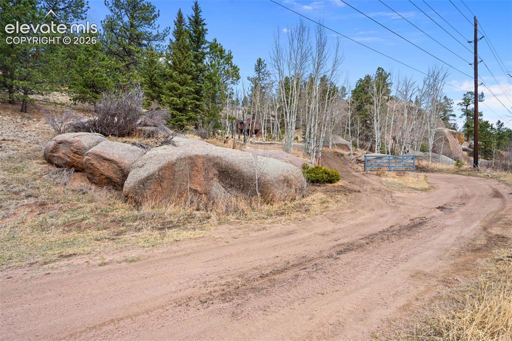 553 Arrowhead Road Florissant CO 80816