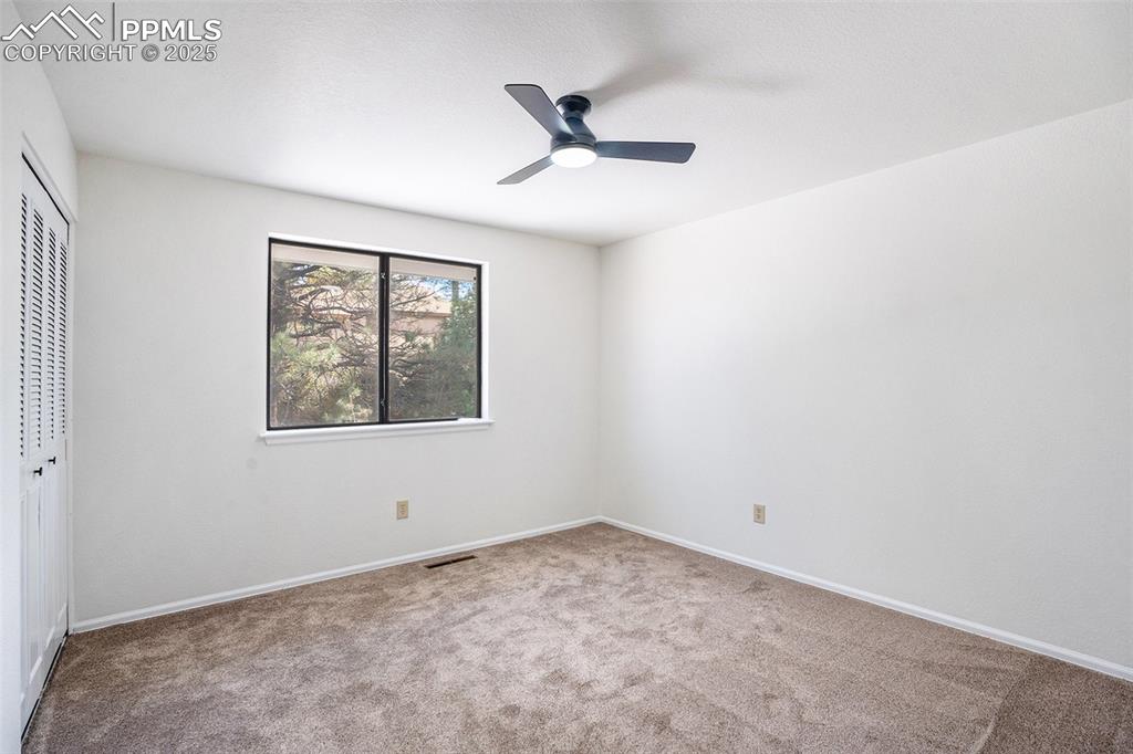 6075 Castlewood Lane Colorado Springs CO 80918