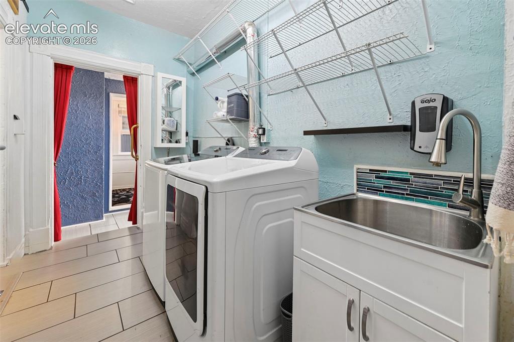 323 E Boulder Street Colorado Springs CO 80903