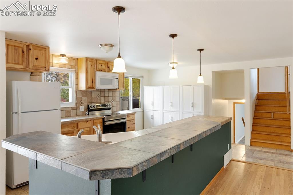 1941 Carlton Avenue Colorado Springs CO 80909
