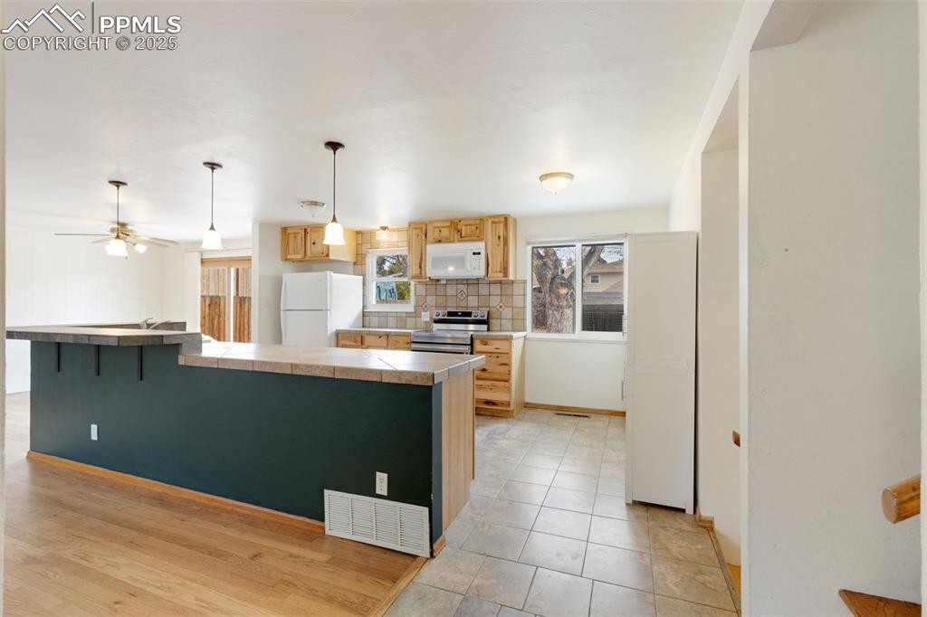 1941 Carlton Avenue Colorado Springs CO 80909