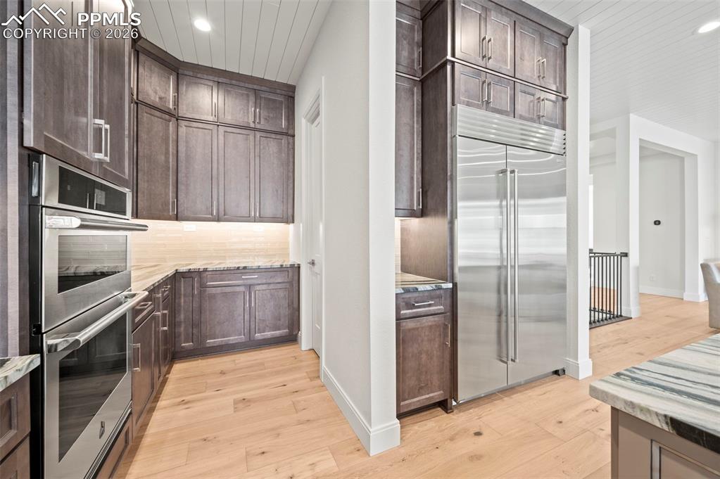 3474 Crest Hollow View Colorado Springs CO 80904