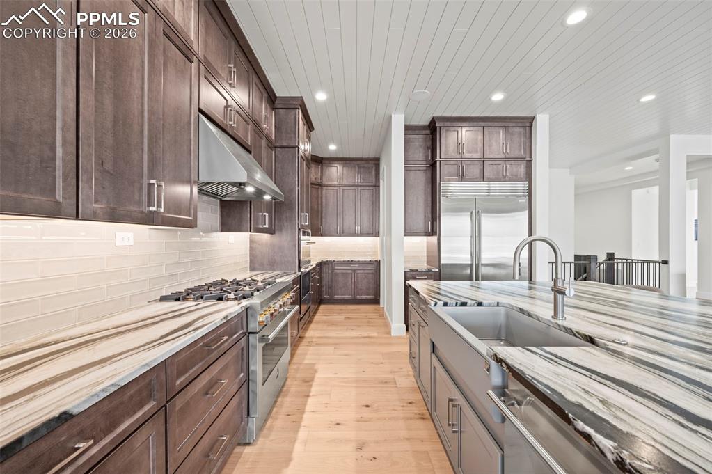 3474 Crest Hollow View Colorado Springs CO 80904