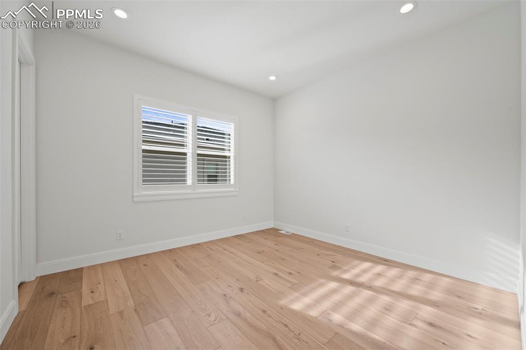 3474 Crest Hollow View Colorado Springs CO 80904