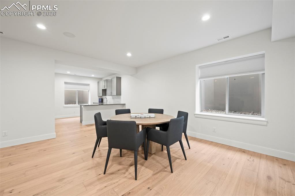 3474 Crest Hollow View Colorado Springs CO 80904