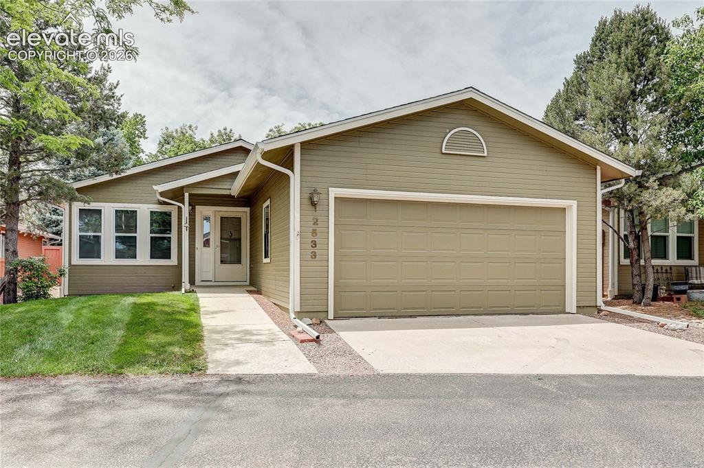 2533 Patriot Heights Colorado Springs CO 80904