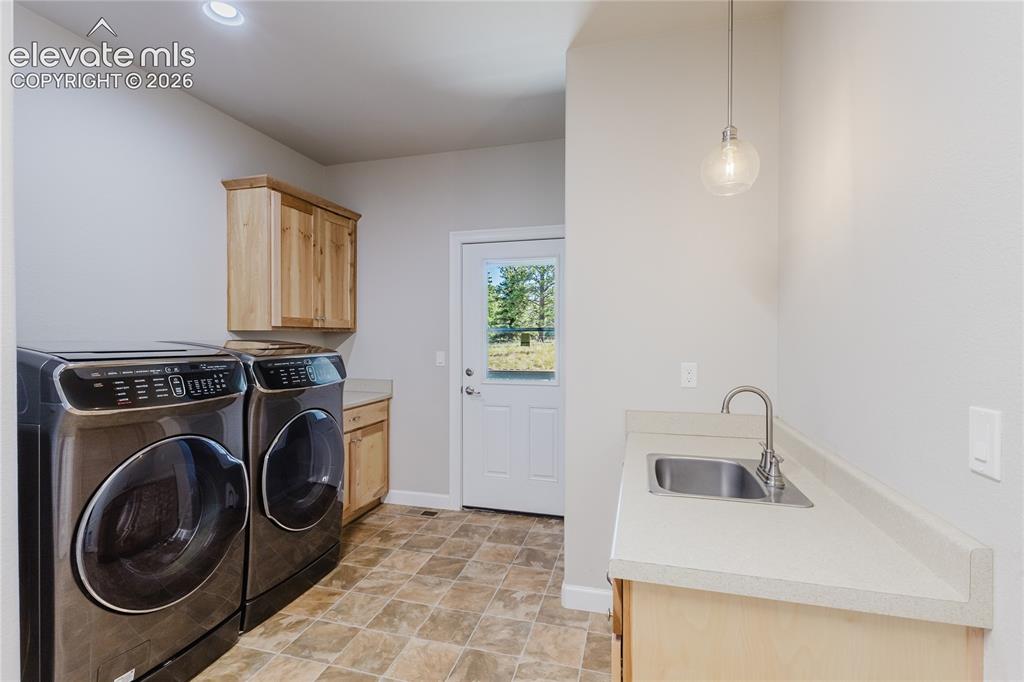 407 Silvermoon Heights Divide CO 80814