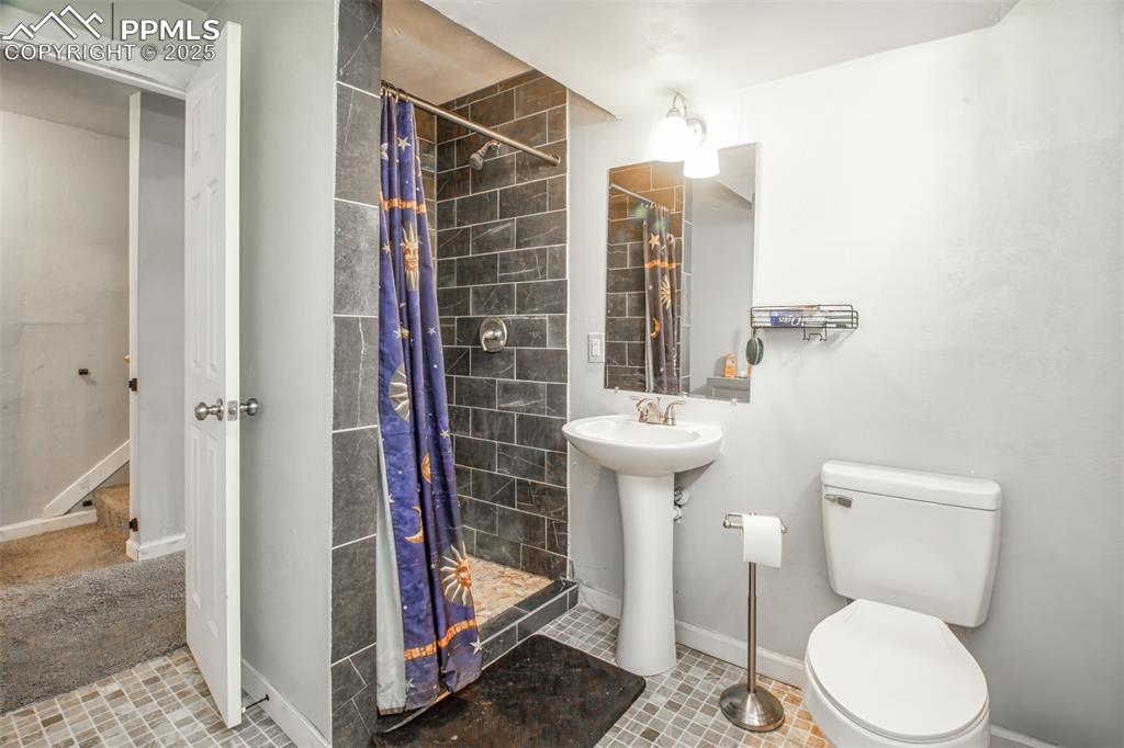 1460 Bellaire Drive Colorado Springs CO 80909