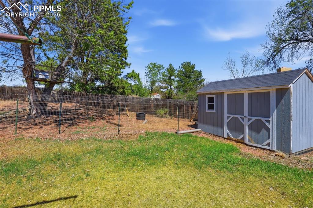 1928 Wooten Road Colorado Springs CO 80915