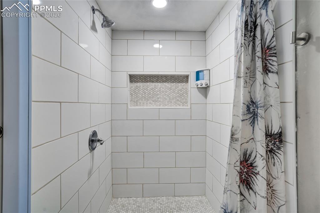 5663 Hawkesbury Drive Colorado Springs CO 80911