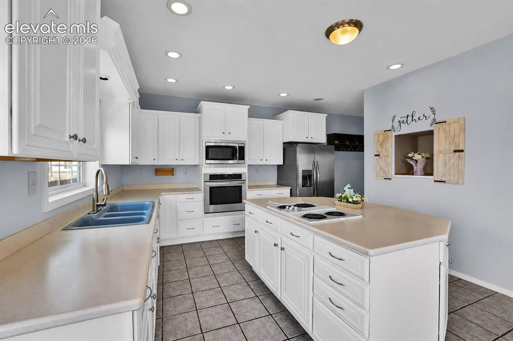 6674 Chantilly Place Colorado Springs CO 80922