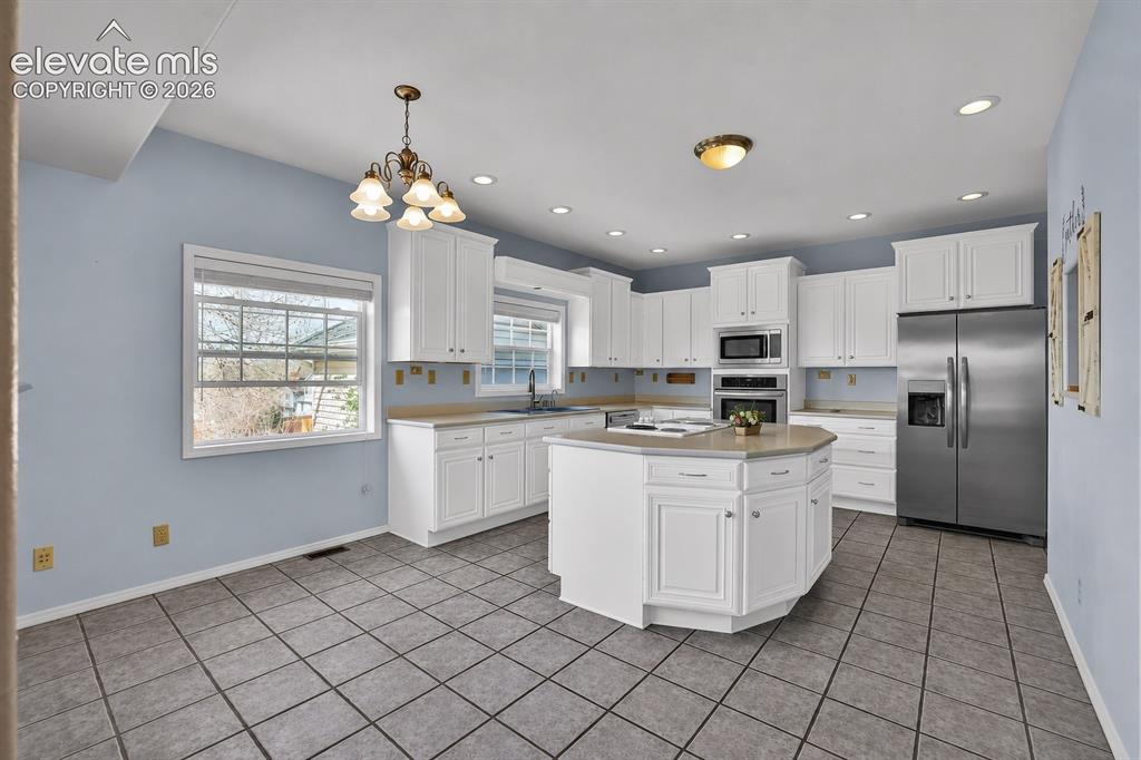6674 Chantilly Place Colorado Springs CO 80922
