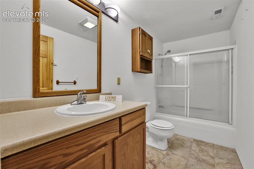 6674 Chantilly Place Colorado Springs CO 80922