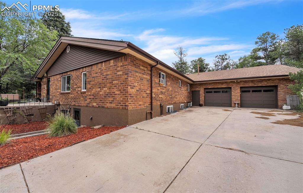 6430 Burrows Road Colorado Springs CO 80908