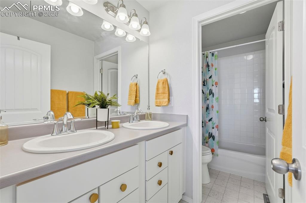 6945 Sedgerock Lane Colorado Springs CO 80927