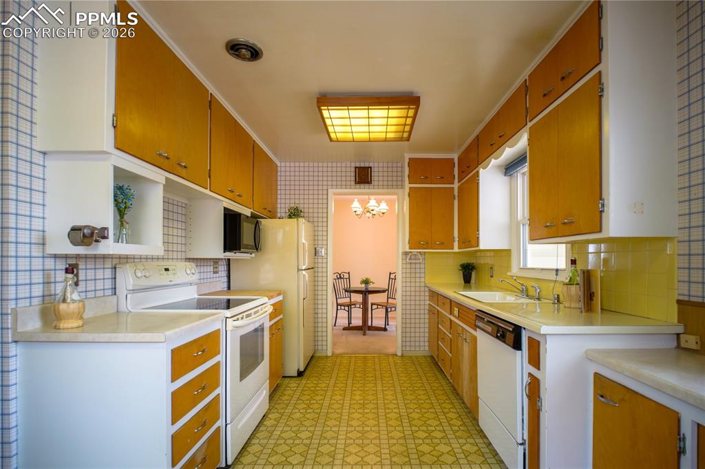 1313 Pioneer Road Colorado Springs CO 80907
