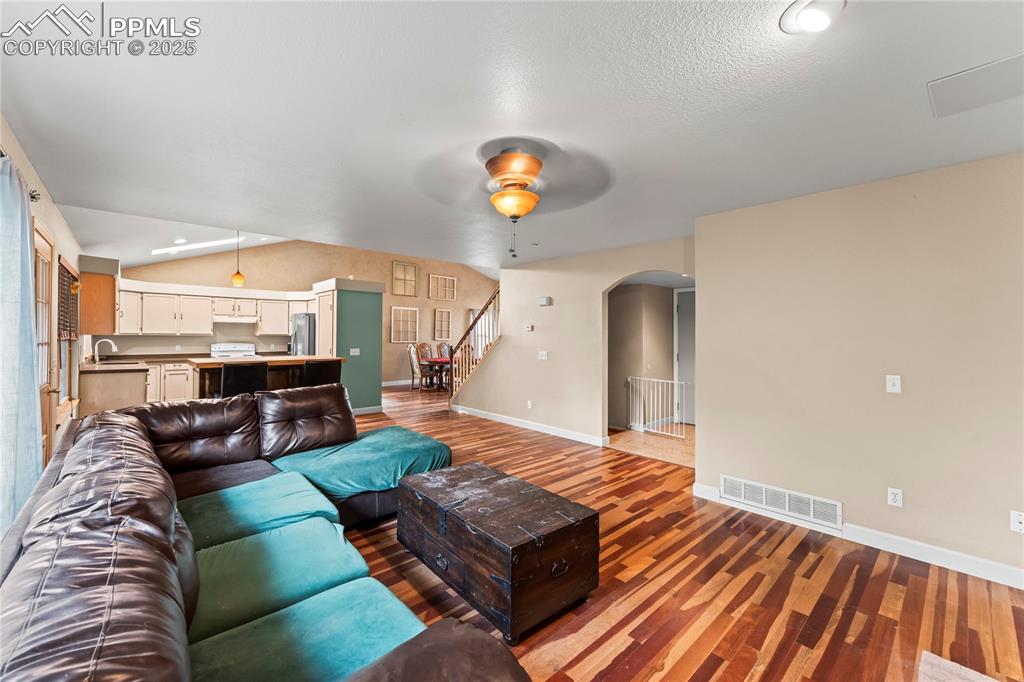 6260 Gemfield Drive Colorado Springs CO 80918