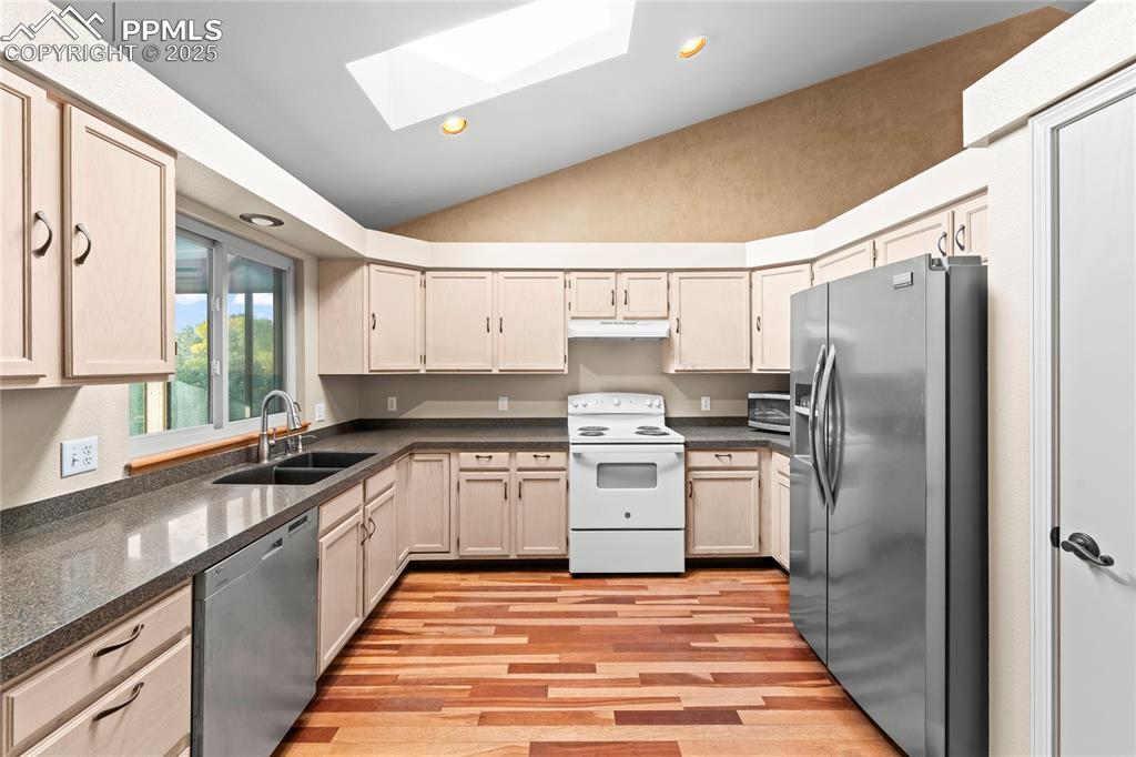 6260 Gemfield Drive Colorado Springs CO 80918