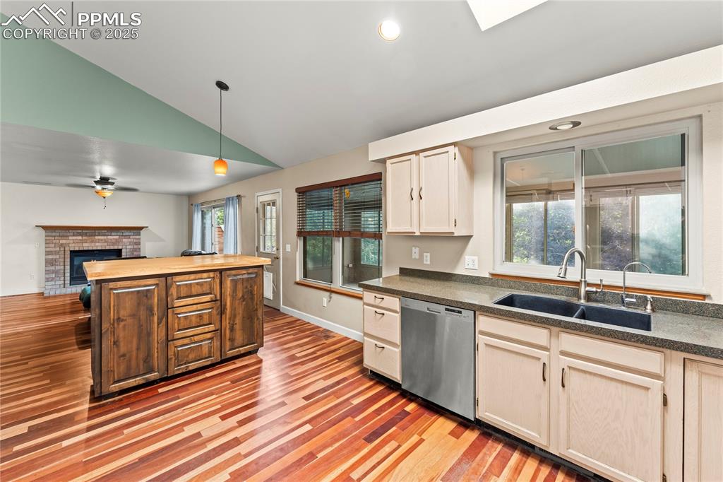 6260 Gemfield Drive Colorado Springs CO 80918