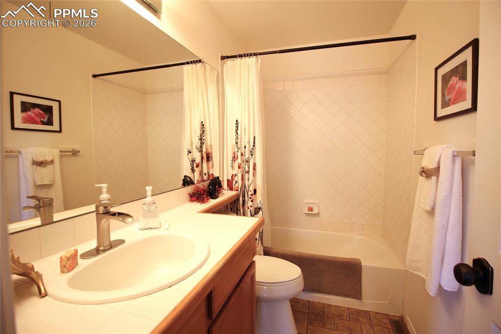 4230 Greens Drive Colorado Springs CO 80922