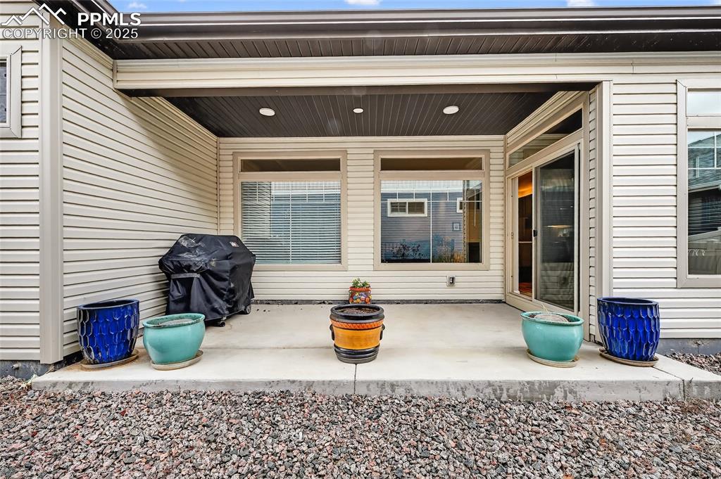 5968 Haster Grove Colorado Springs CO 80927