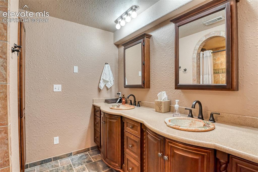 6019 Mapleton Drive Colorado Springs CO 80918