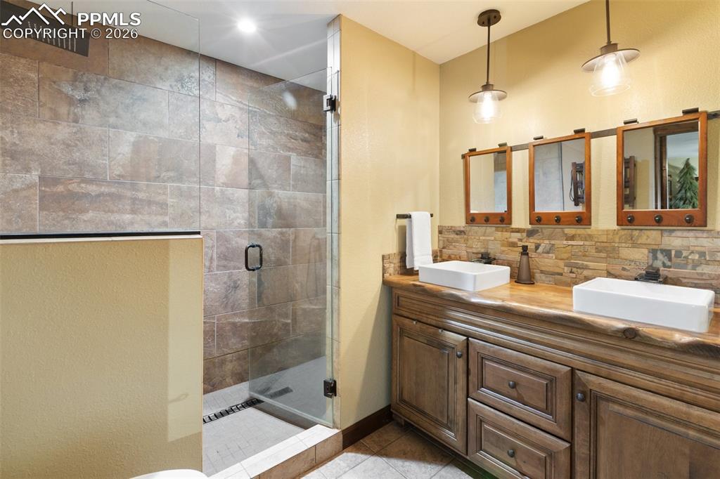 1860 Blackfoot Trail Woodland Park CO 80863