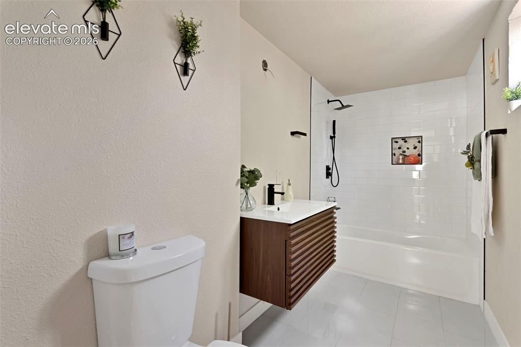 611 Maple Street Colorado Springs CO 80903