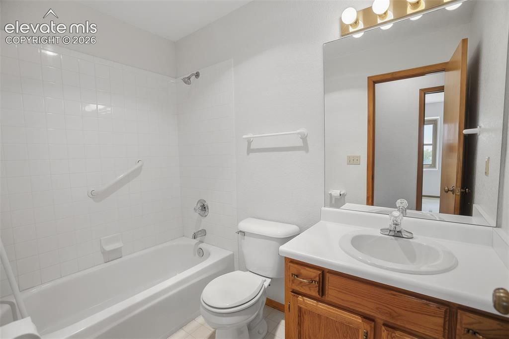 812 Red Eagle Court Woodland Park CO 80863