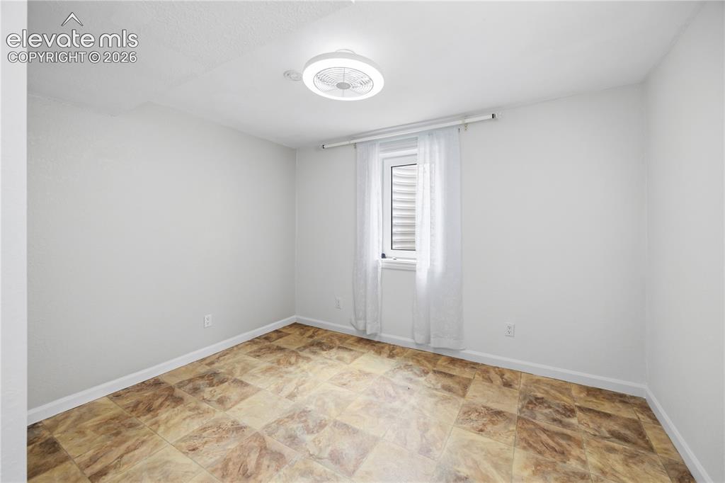 41 Landoe Lane Colorado Springs CO 80911