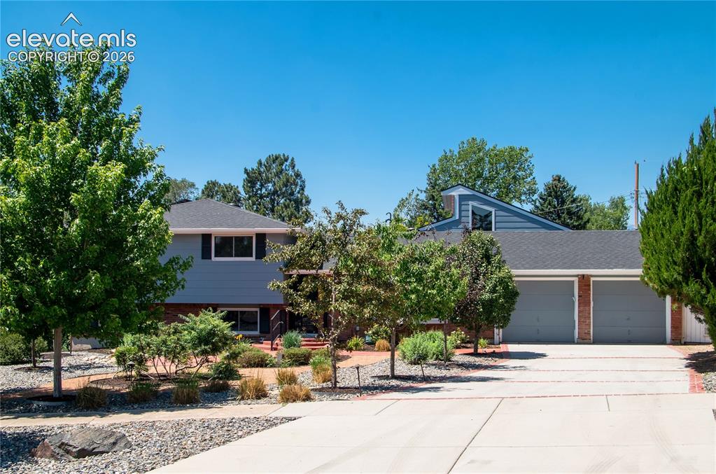 2226 Glenwood Circle Colorado Springs CO 80909