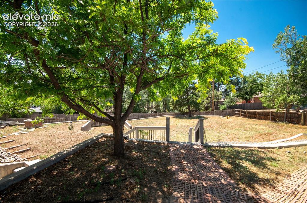 2226 Glenwood Circle Colorado Springs CO 80909