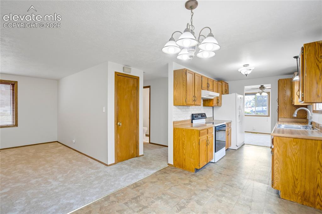 2070 Piros Drive Colorado Springs CO 80915