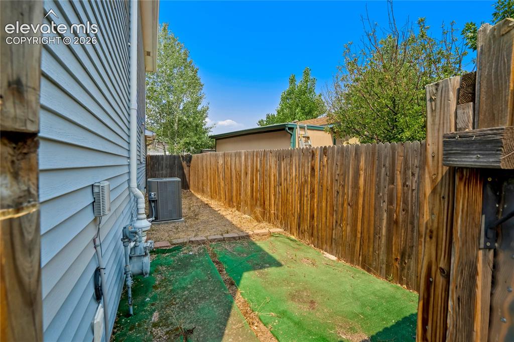 2070 Piros Drive Colorado Springs CO 80915