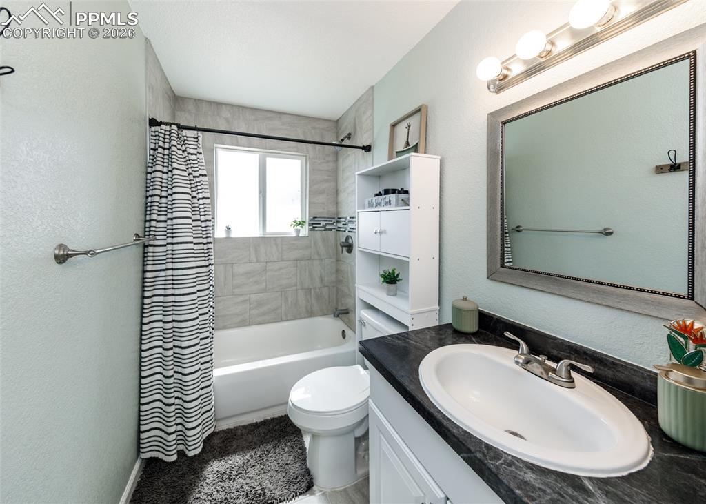1703 Harrow Road Colorado Springs CO 80906