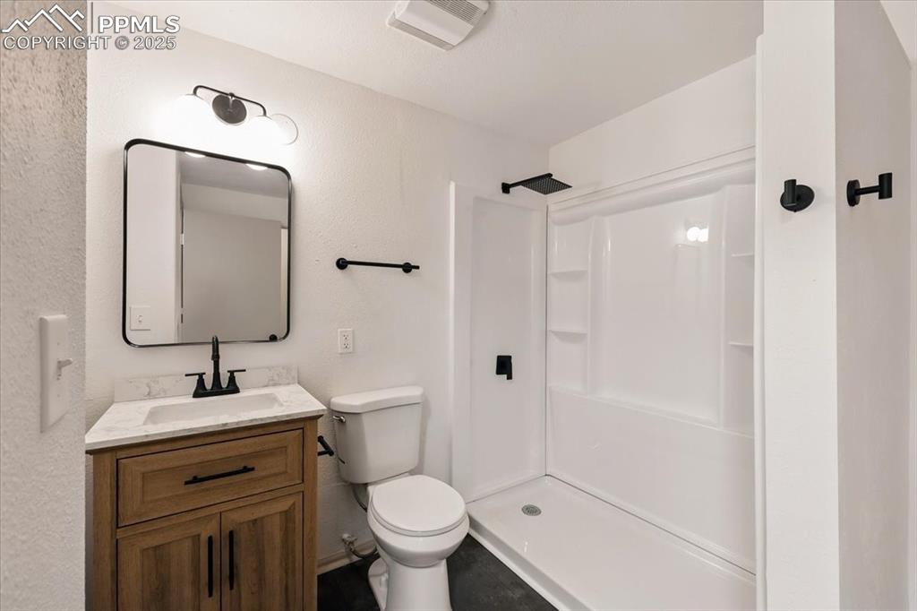 562 Welsh Circle Colorado Springs CO 80916