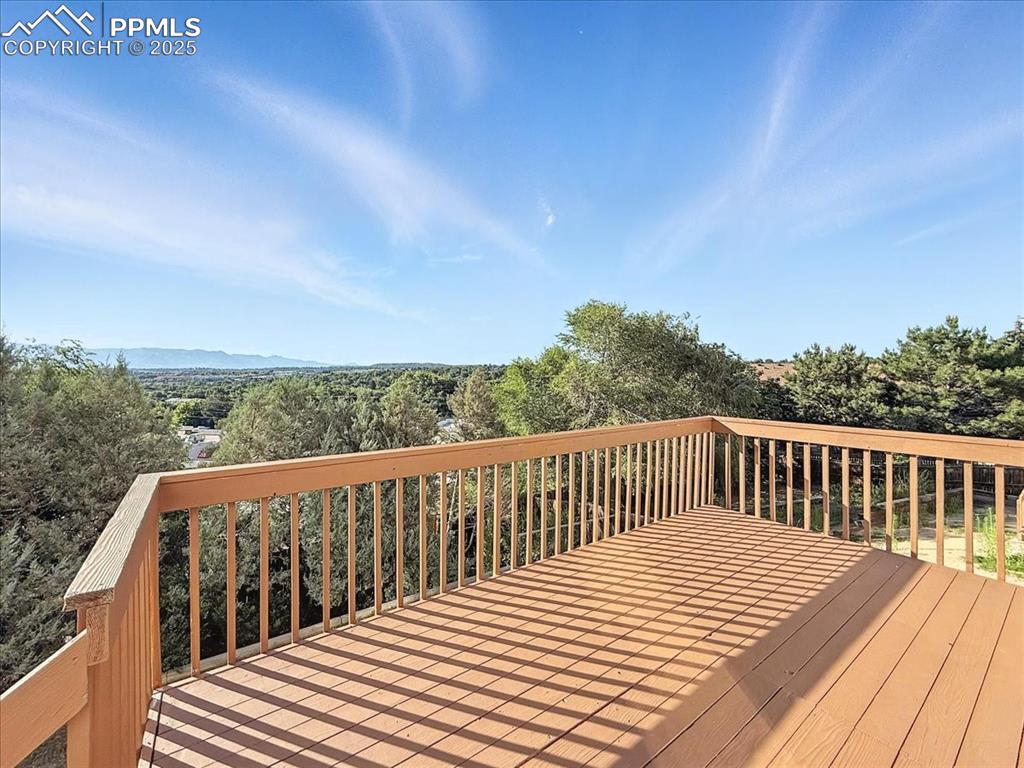 562 Welsh Circle Colorado Springs CO 80916