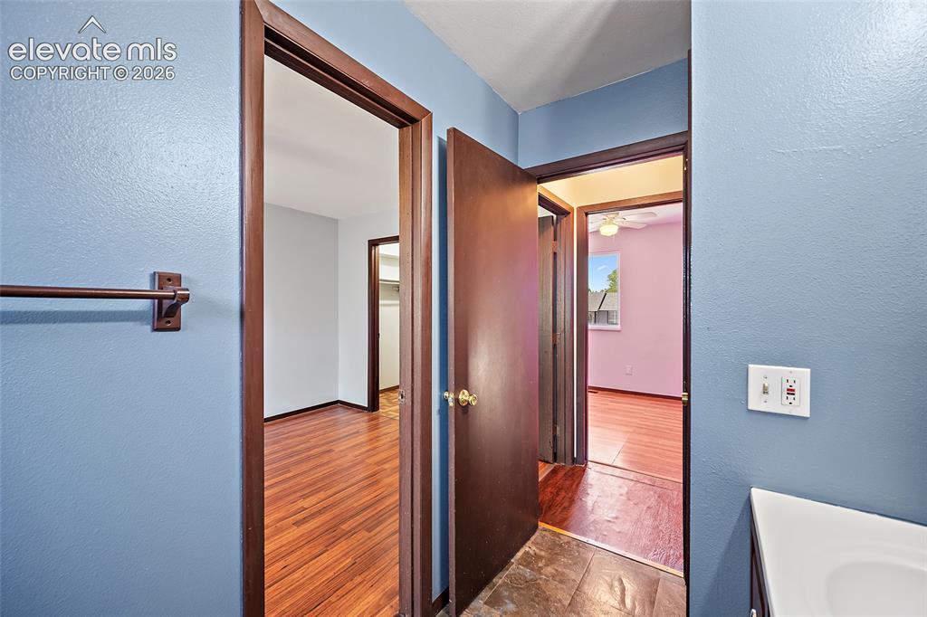 4960 Dover Drive Colorado Springs CO 80916