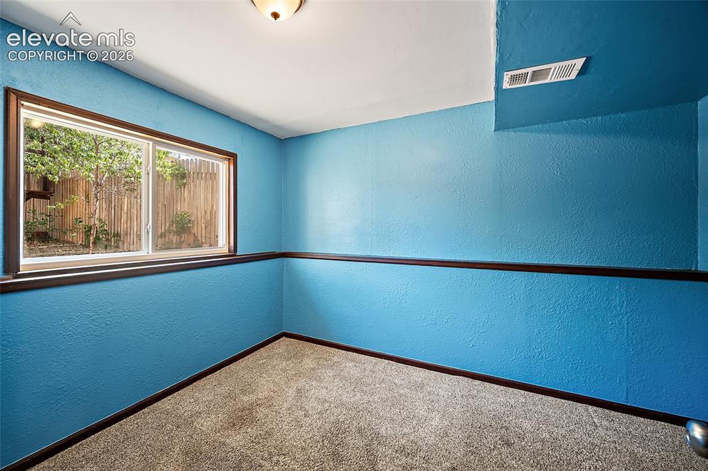 4960 Dover Drive Colorado Springs CO 80916