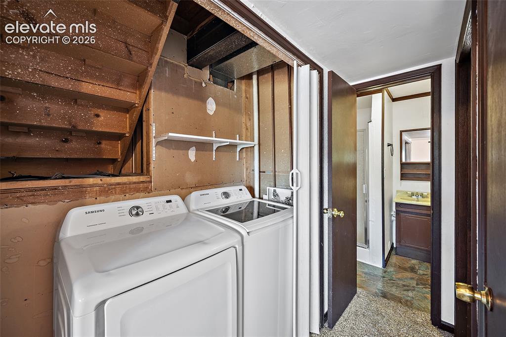 4960 Dover Drive Colorado Springs CO 80916
