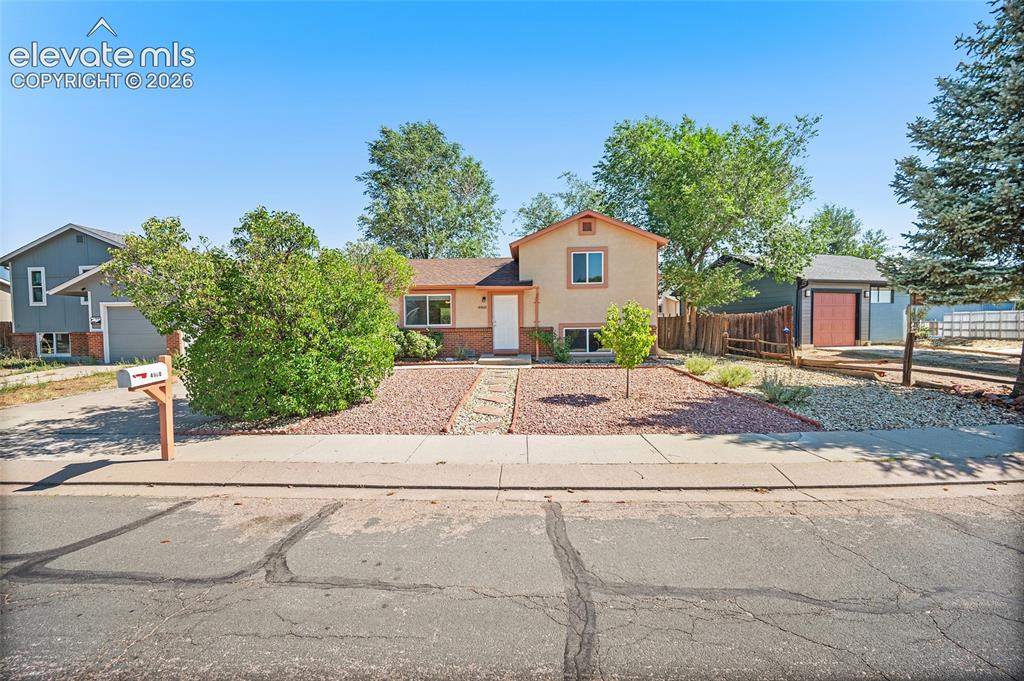 4960 Dover Drive Colorado Springs CO 80916