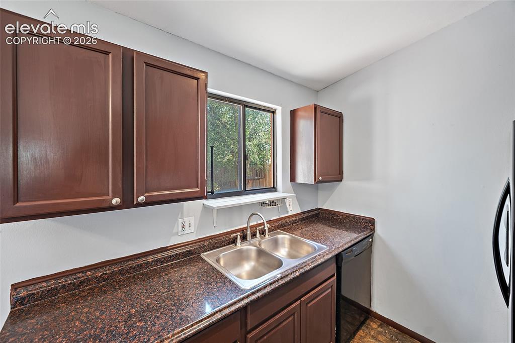 4960 Dover Drive Colorado Springs CO 80916