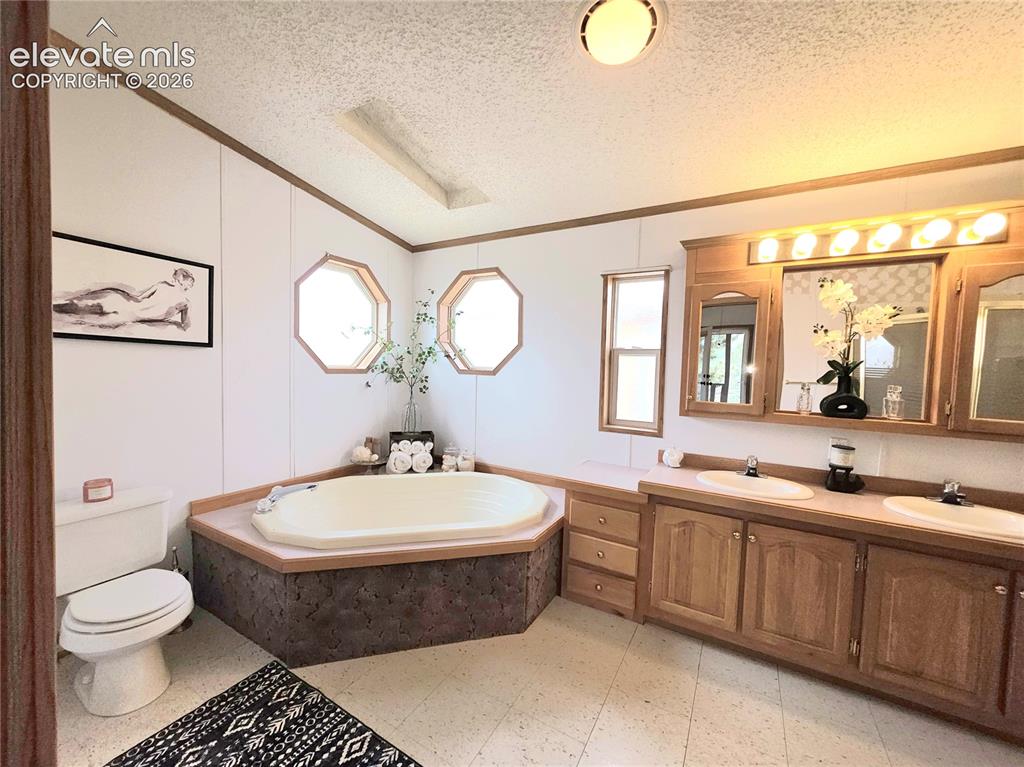 891 S Mountain Estates Road Florissant CO 80816